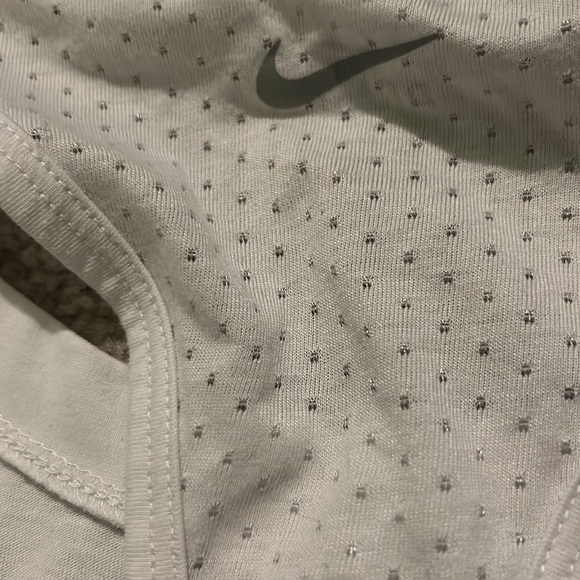 Nike Dri-Fit Tank - Picture 3 of 4